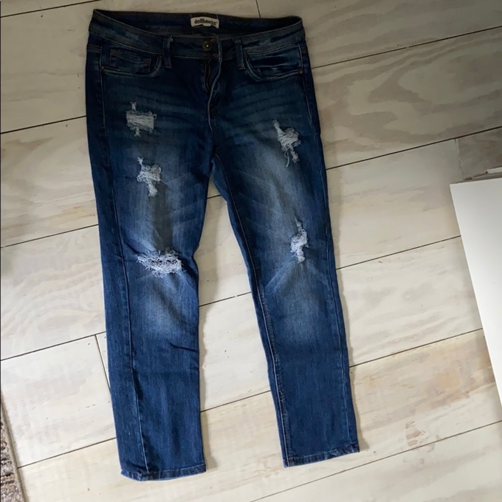 👖 EUC Ripped Jeans 👖 - Picture 1 of 5